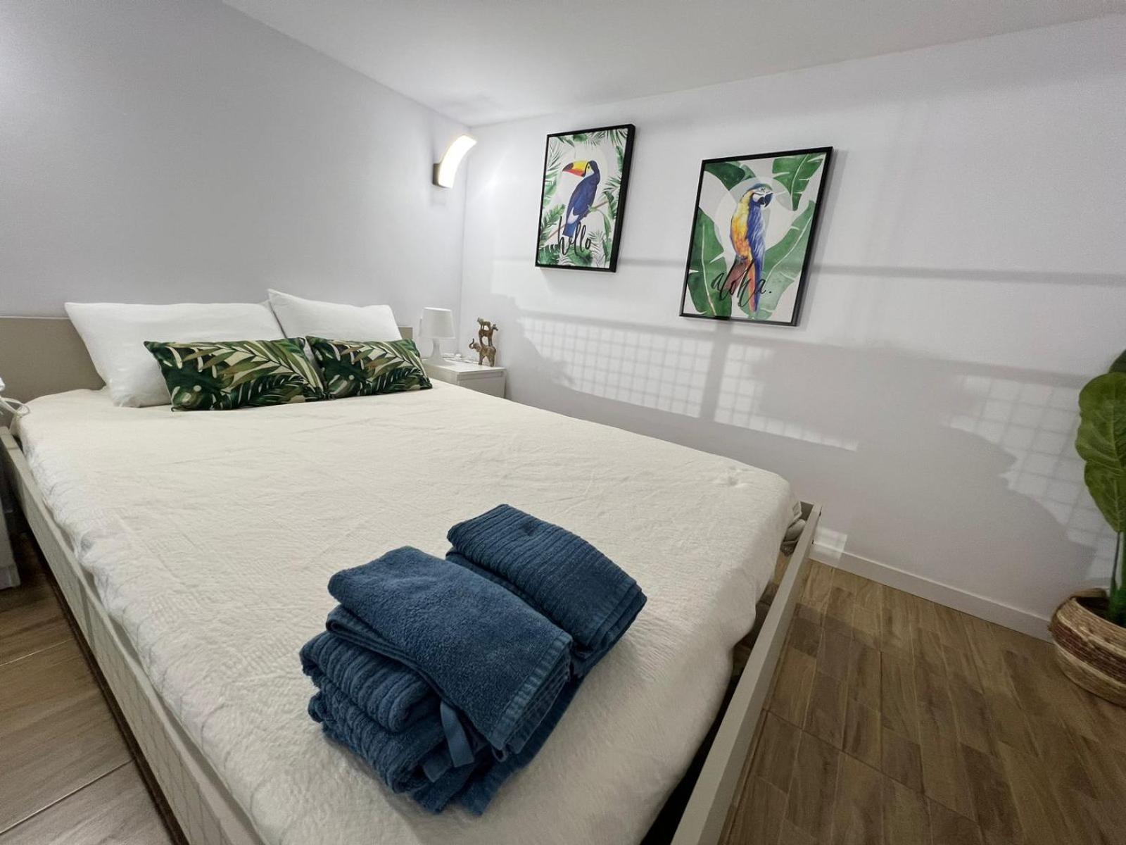 Melia Y Fuster 23C Aparthotel Valencia Luaran gambar